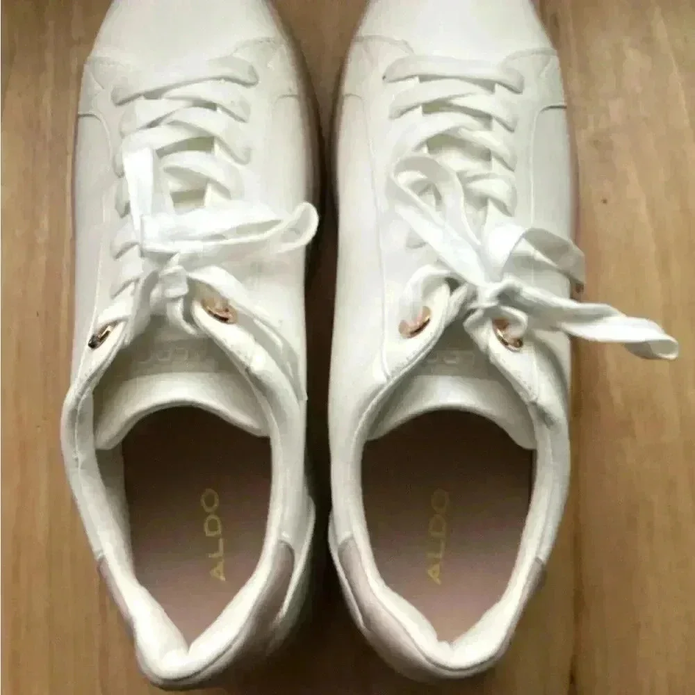 Aldo Blushcloud Women Round Closed Toe Sneakers size US10
